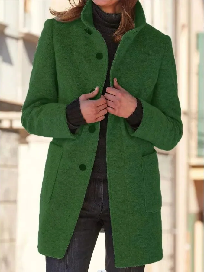 Elegant wool coat - detail