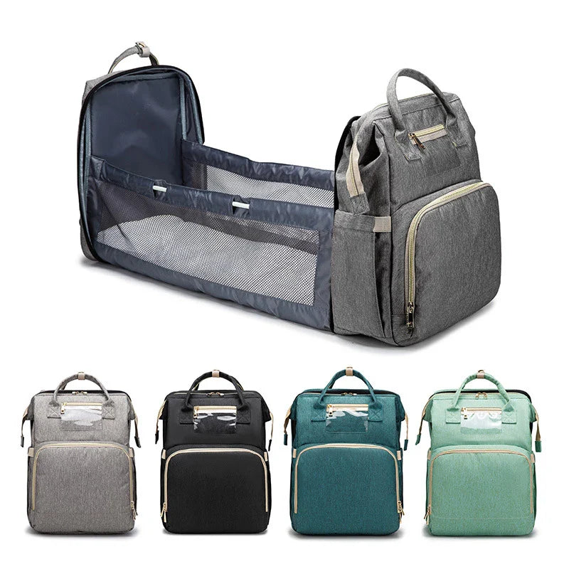 Changing bag - Travelling baby cot - in use