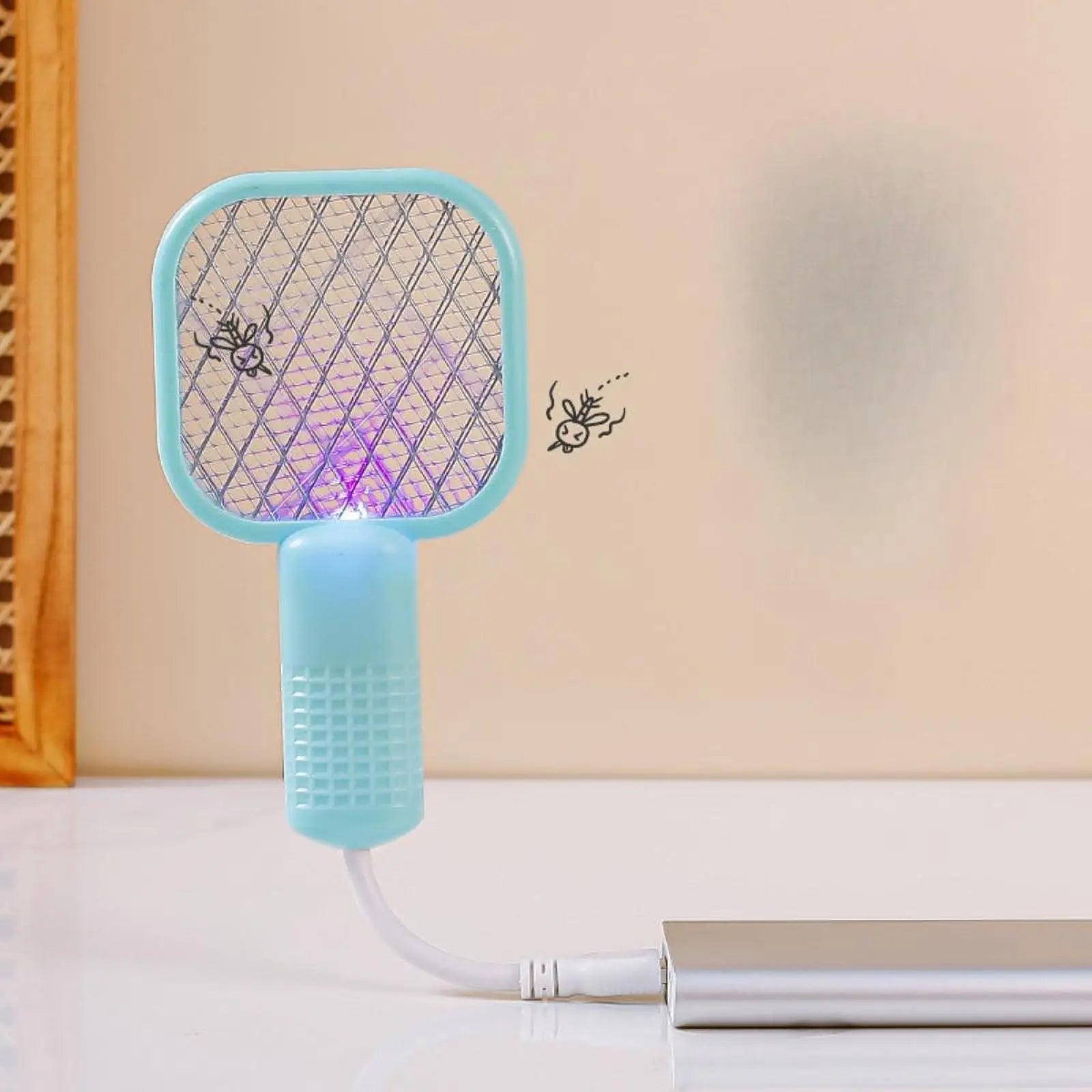 Compact USB Mosquito Zapper - detail