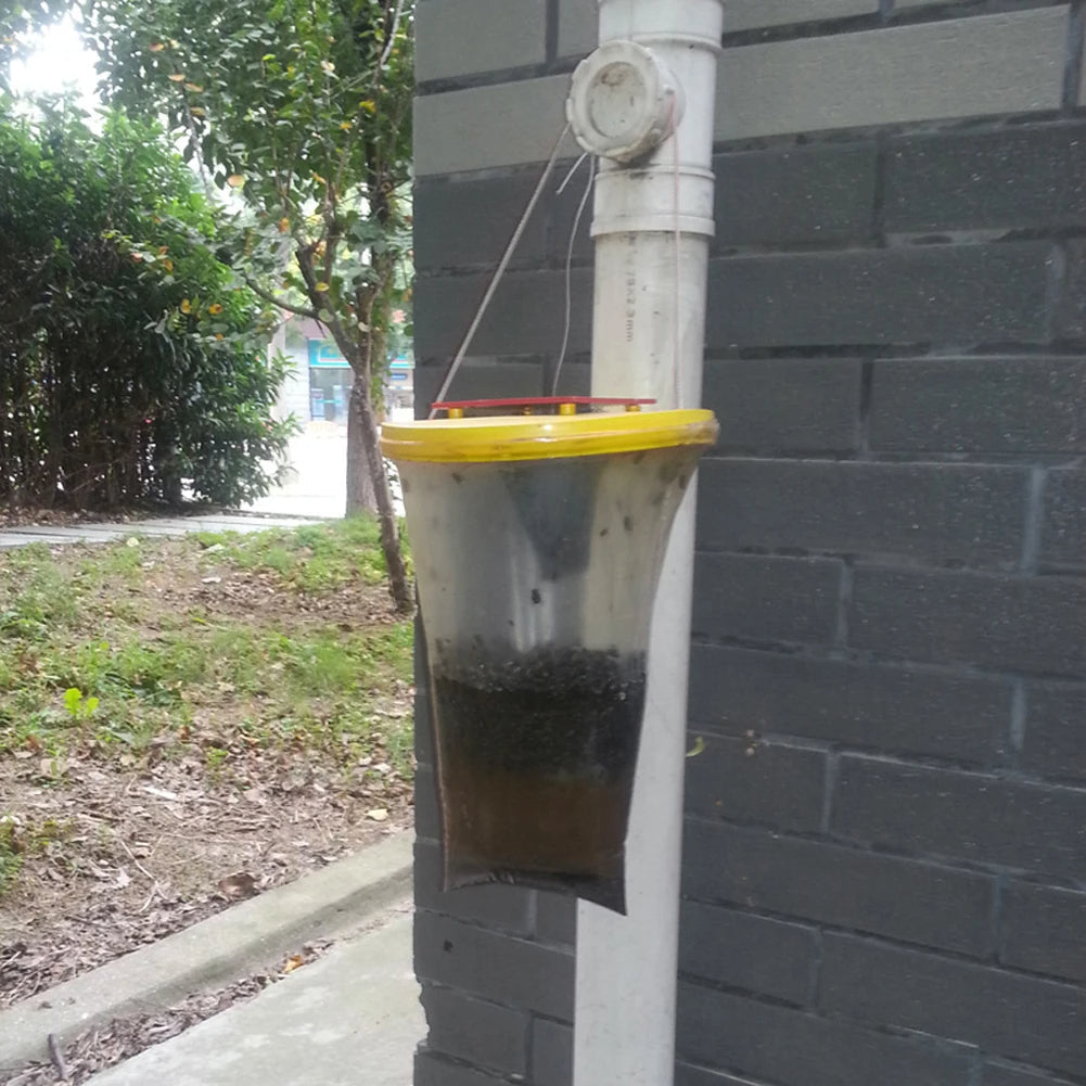 Eco-Friendly Disposable Fly Trap Outdoor Bag - in use