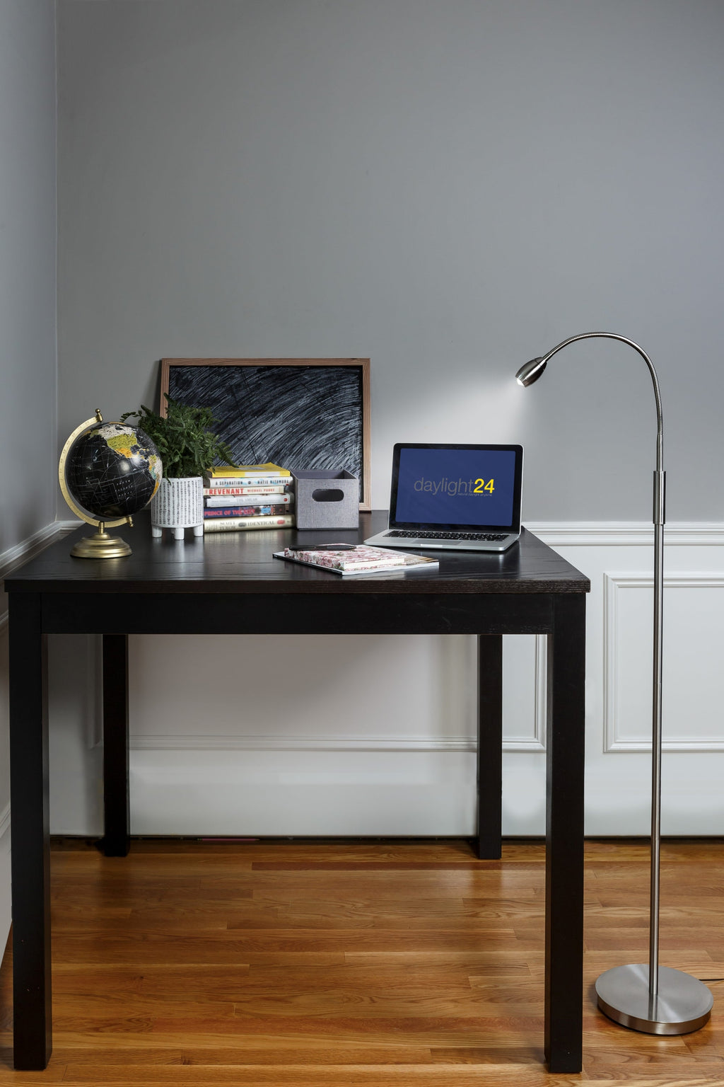 Natural Daylight LED Adjustable Beam Floor Lamp, Adjustable