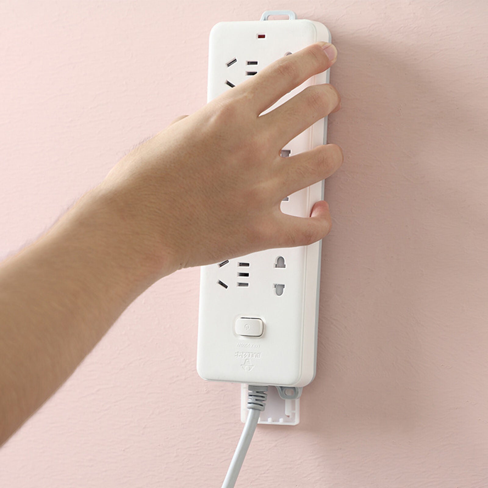 Adhesive Punch-free Socket Holder - detail