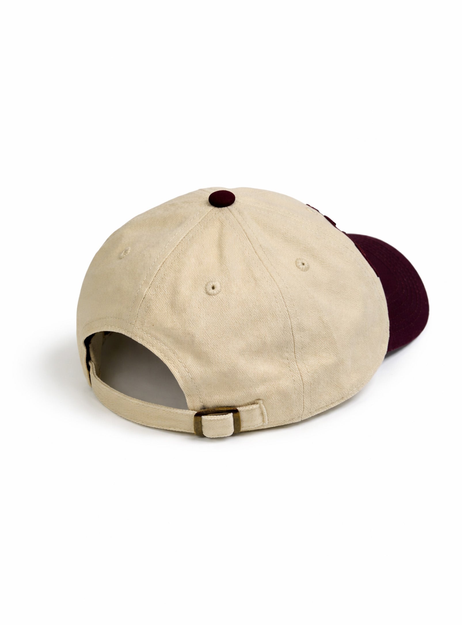 Canada Dad Cap || Casquette de Baseball Simple Canada Adulte - in use