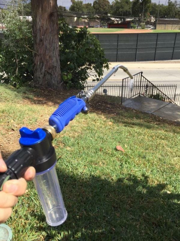 2-in-1 High-Pressure Hose Nozzle Power Cleaner - alternate angle