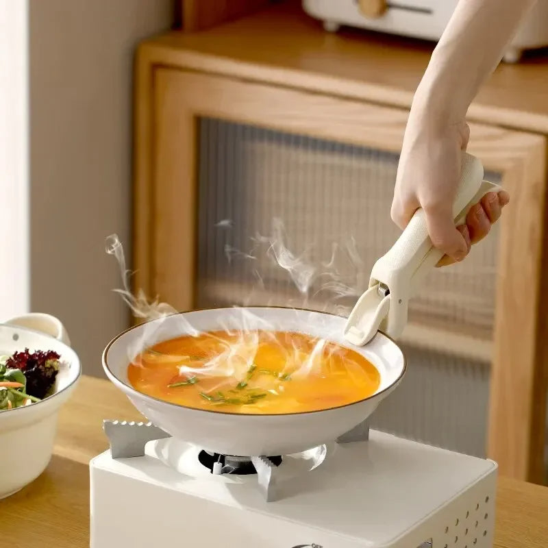 Heat-resistant Handle For The Kitchen - detail