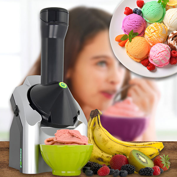 Compact Ice Cream Machine - in use