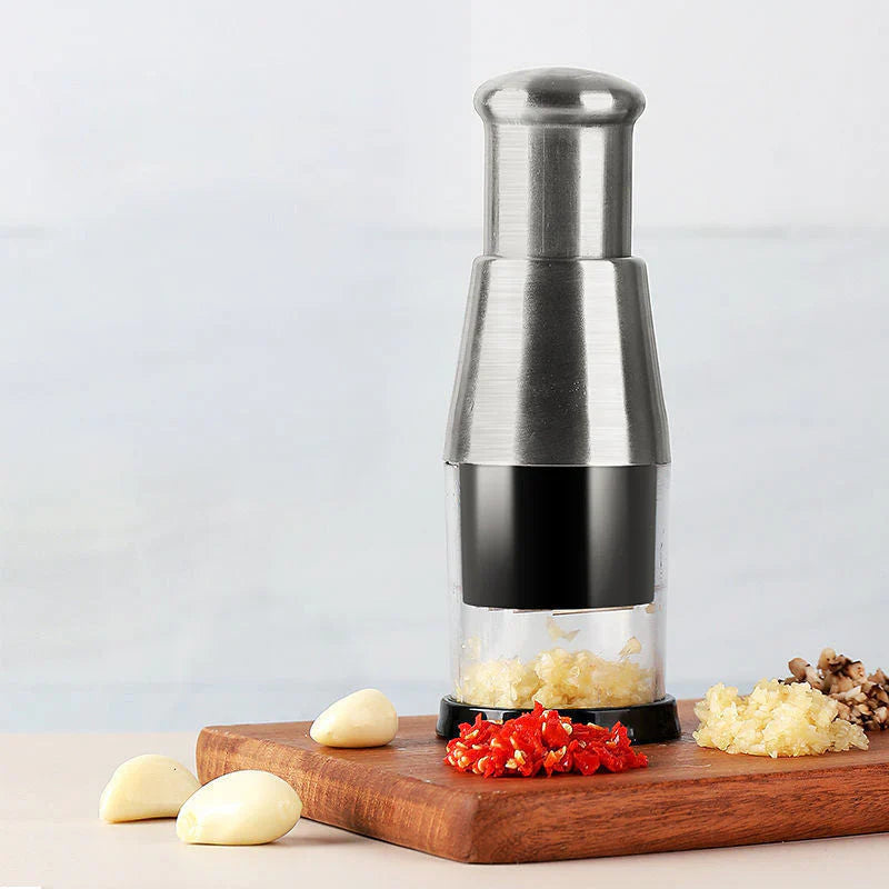 Compact Garlic Chopper for Fine Chopping - alternate angle