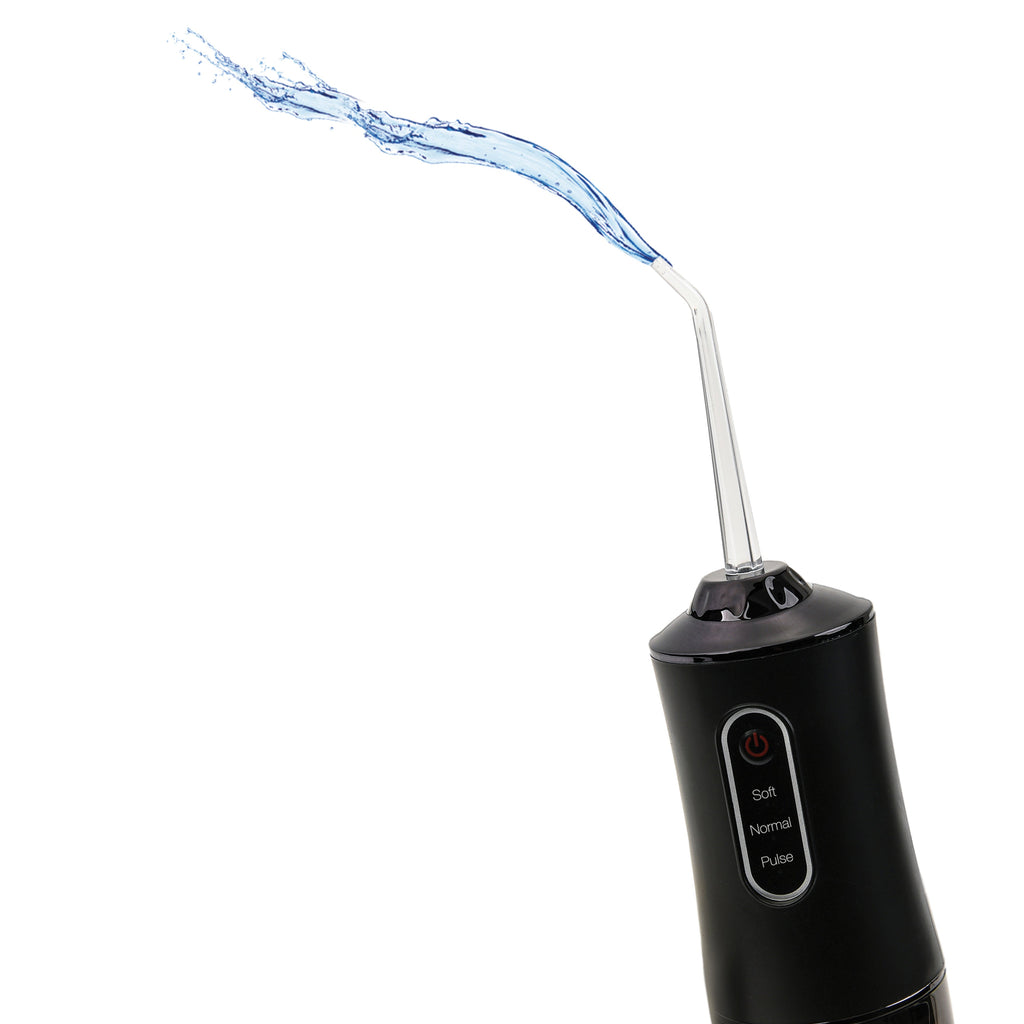 Mario Lopez USB Water Flosser - detail