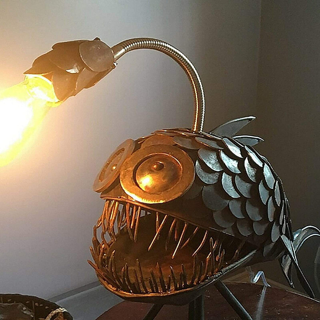 Anglerfish lamp - detail