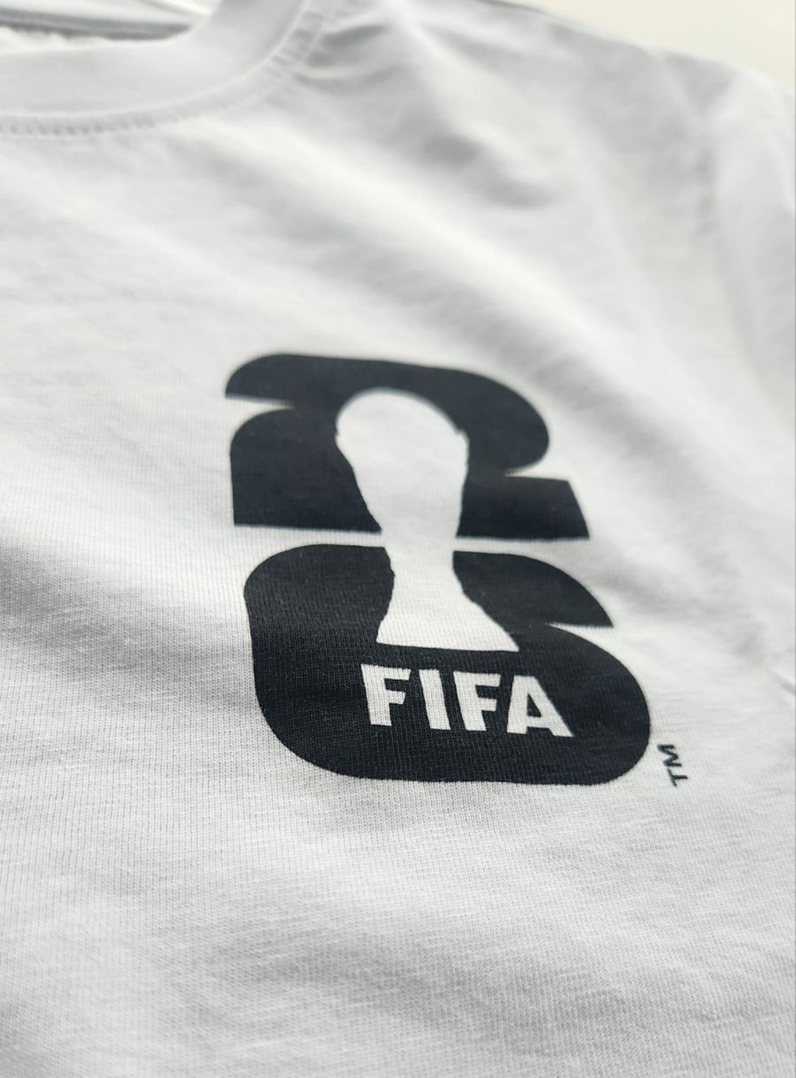 Brazil Crop Tee||Brsil t-shirt court - in use