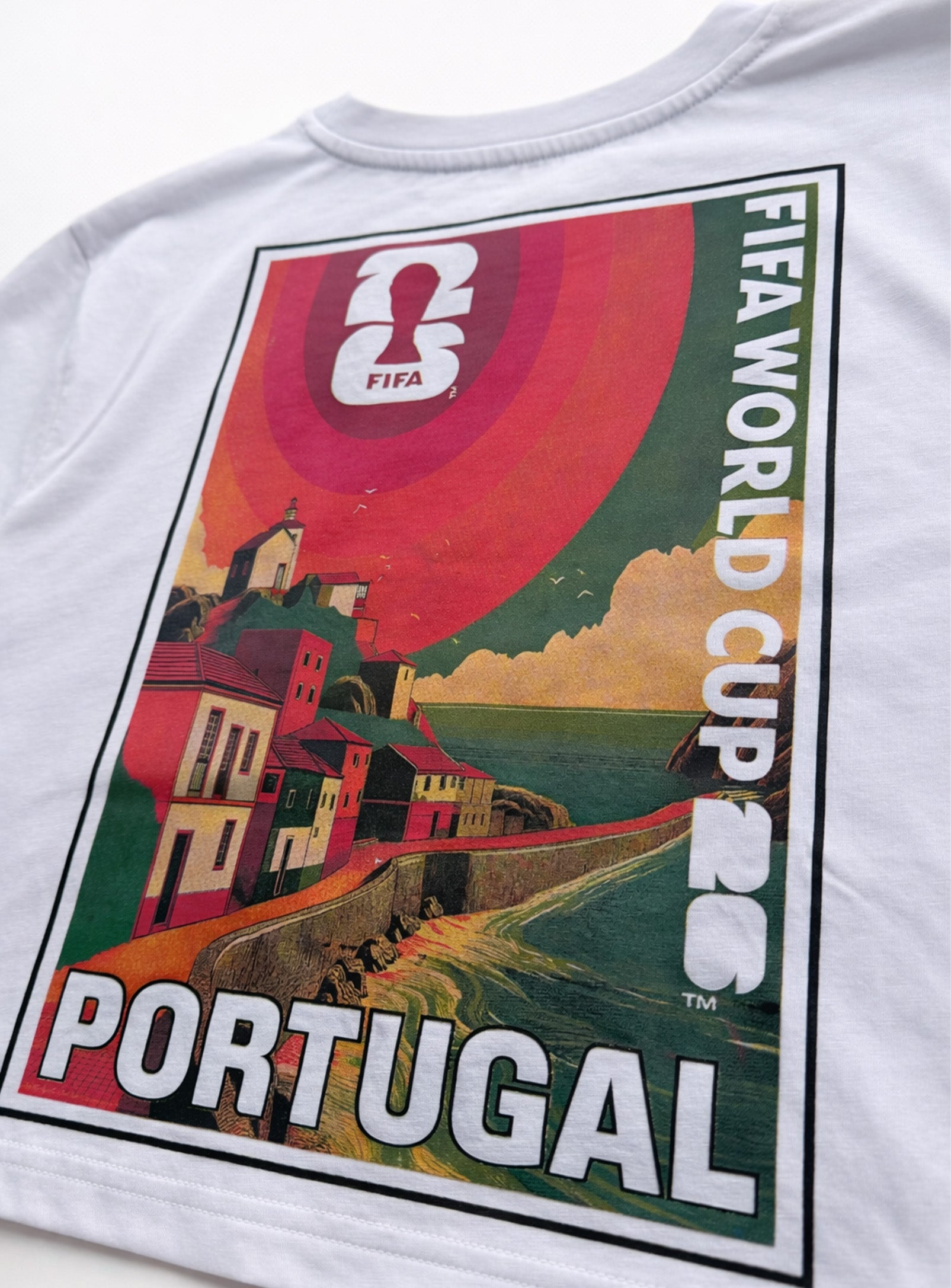 Portugal Crop Tee||Portugal t-shirt court - in use