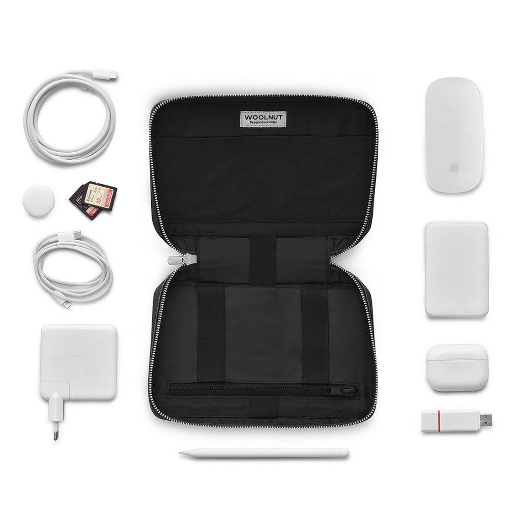 Woolnut Leather Tech Organizer, Leather