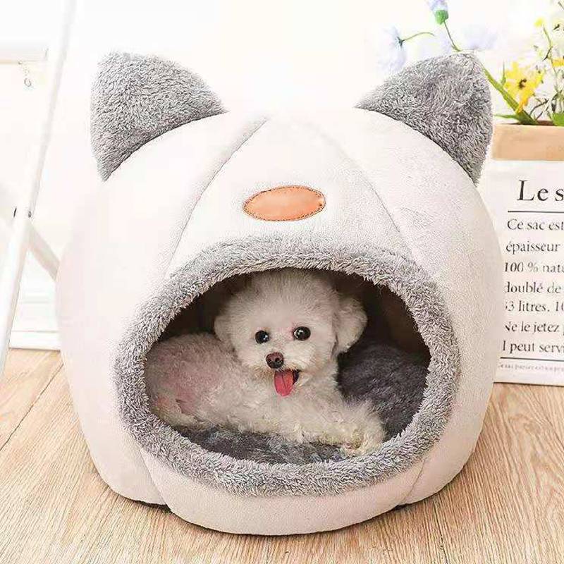 Cat Cave - detail