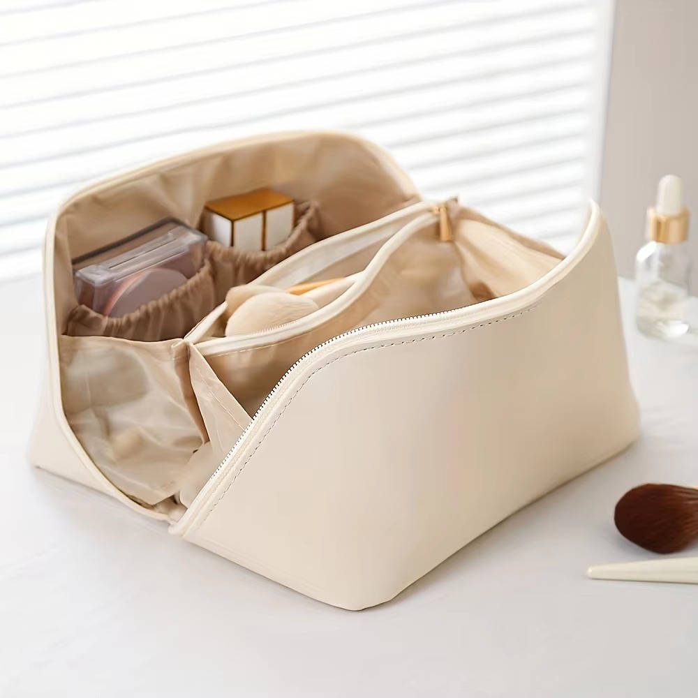 Cosmetics Storage Bag - detail