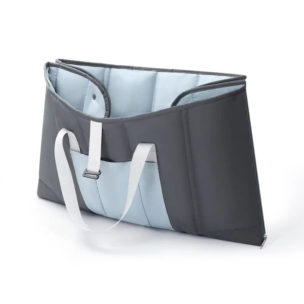Dog Bag for Travel - detail