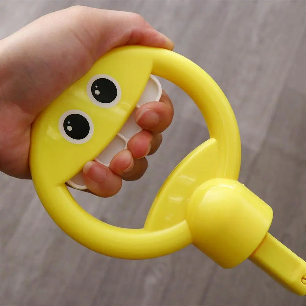 32-Hole Smiling Face Bubble Wand - Oversized Party Bubbles (Random Color) - alternate angle