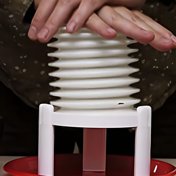 Creative Egg Peeler Tool - Quick & Safe Egg Peeler for Easy Kitchen - alternate angle
