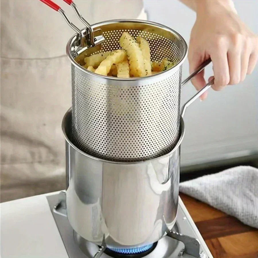 1200ML Deep Fryer Pot with Strainer - detail