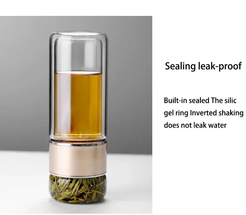 430ml Borosilicate Glass Double Layer Tea Infuser - in use