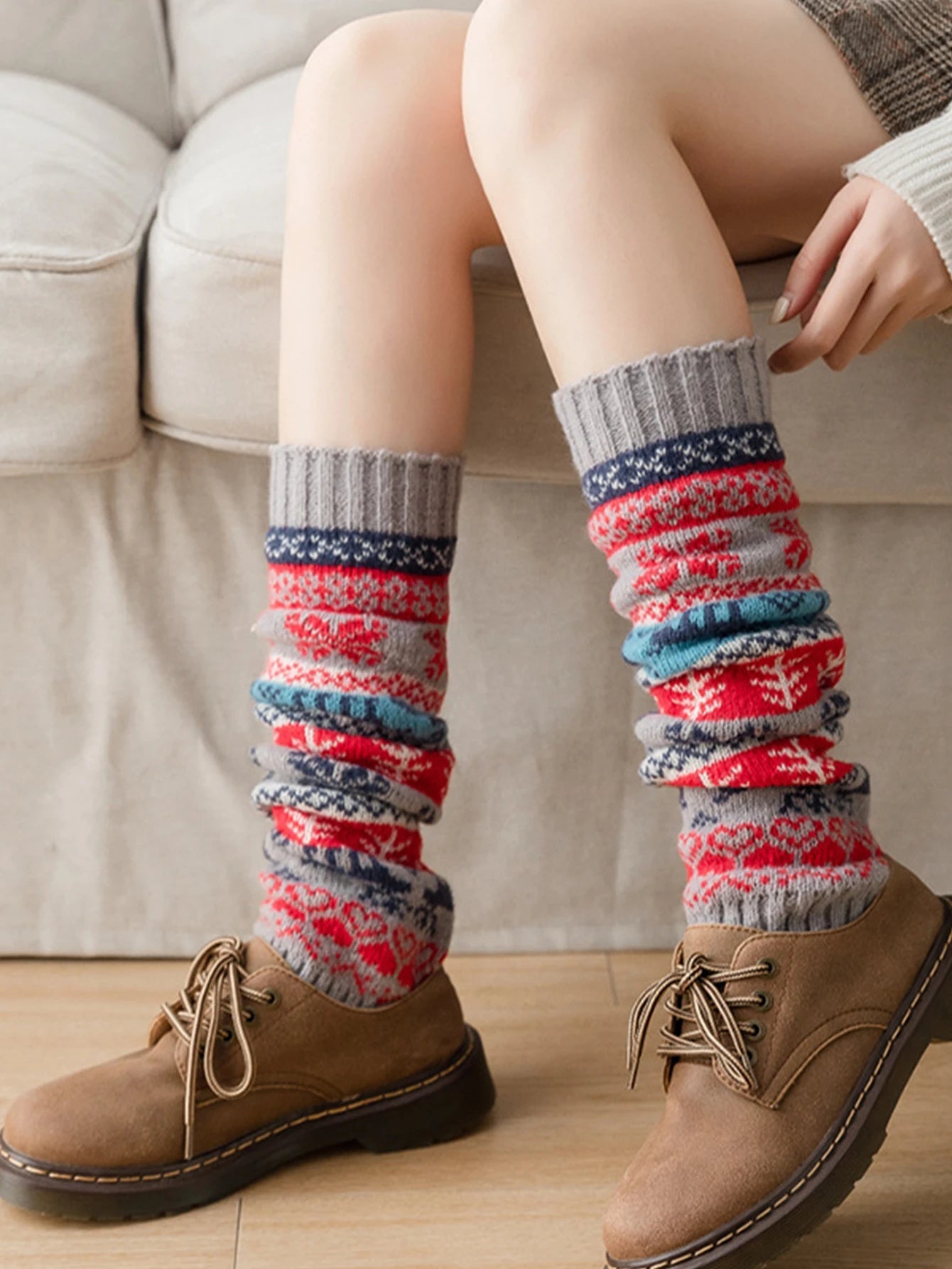 Cozy Knit Leg Warmer for Fall and Winter - detail