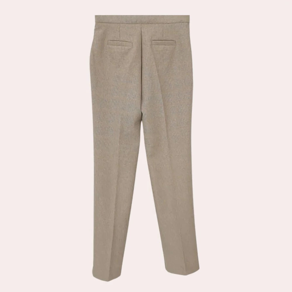 Elegant 3-Piece Ladies Set - detail