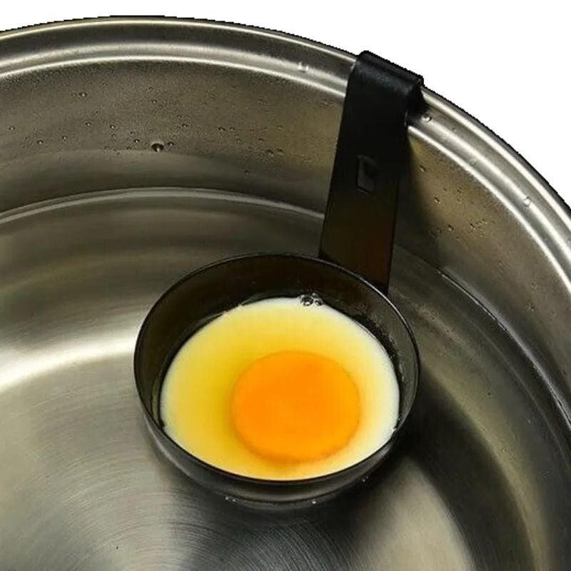 Egg Poacher with Nonstick Mold - detail