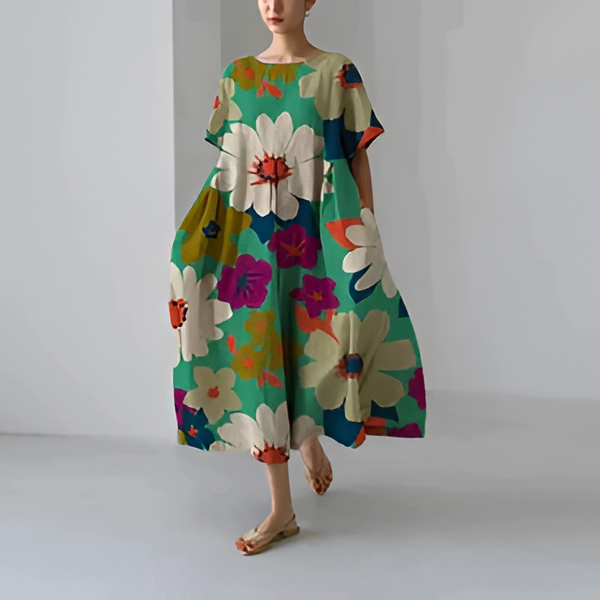 Casual and elegant dress with flora print - alternate angle