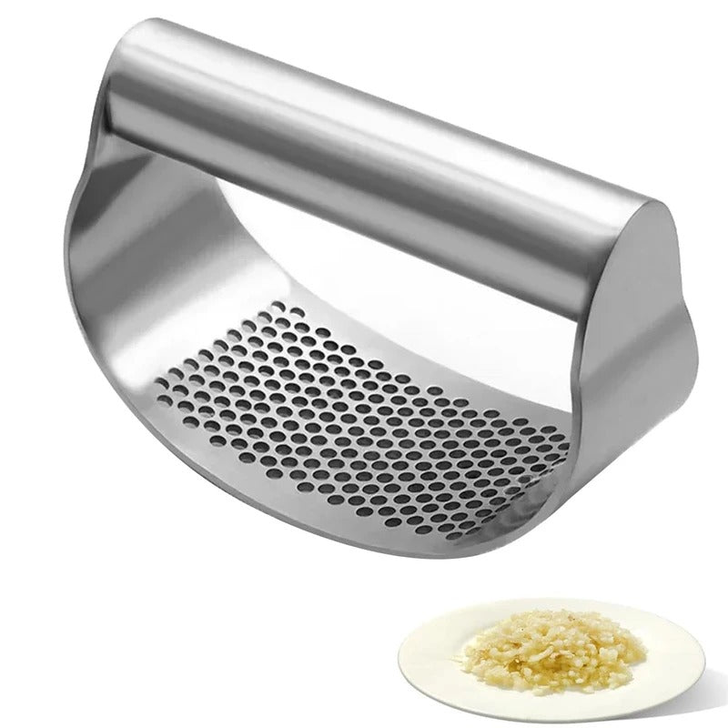 Garlic Press Rocker Set - in use