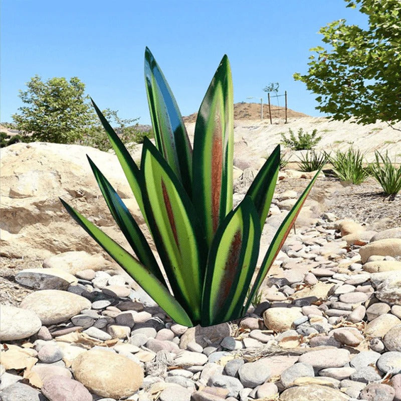 Agave Garden Lamp - alternate angle