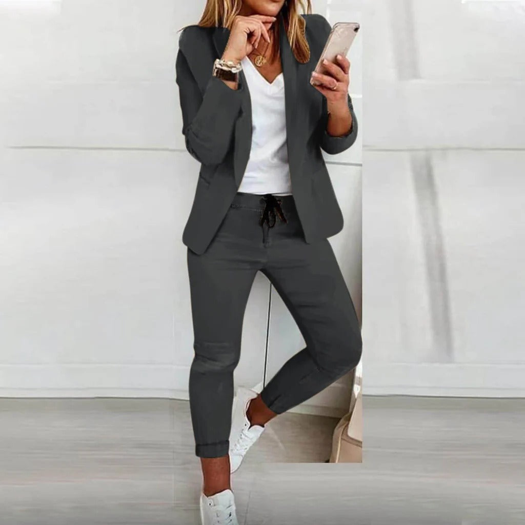 Elegant and Comfortable Blazer Set - detail