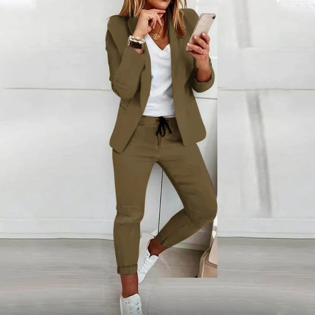 Elegant and Comfortable Blazer Set - detail