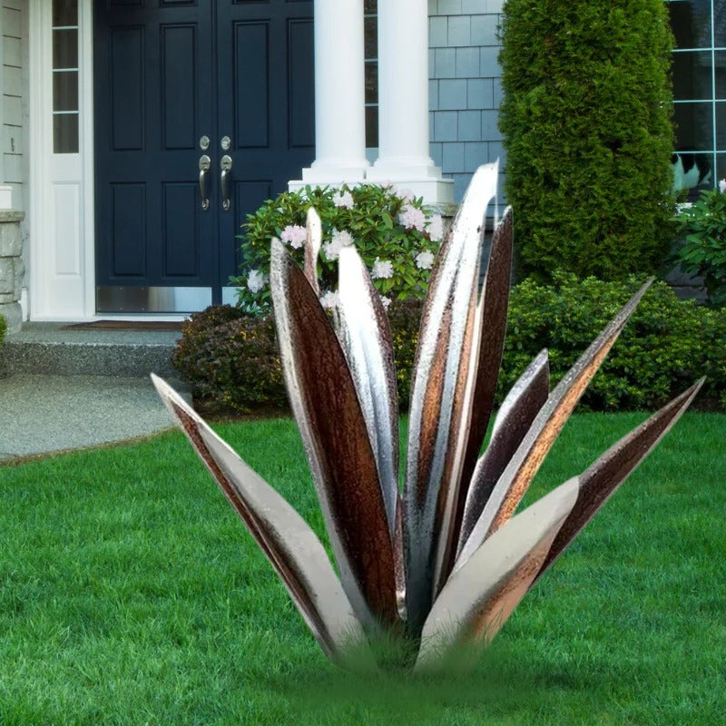 Agave Americana Metal Decorative Plant - detail