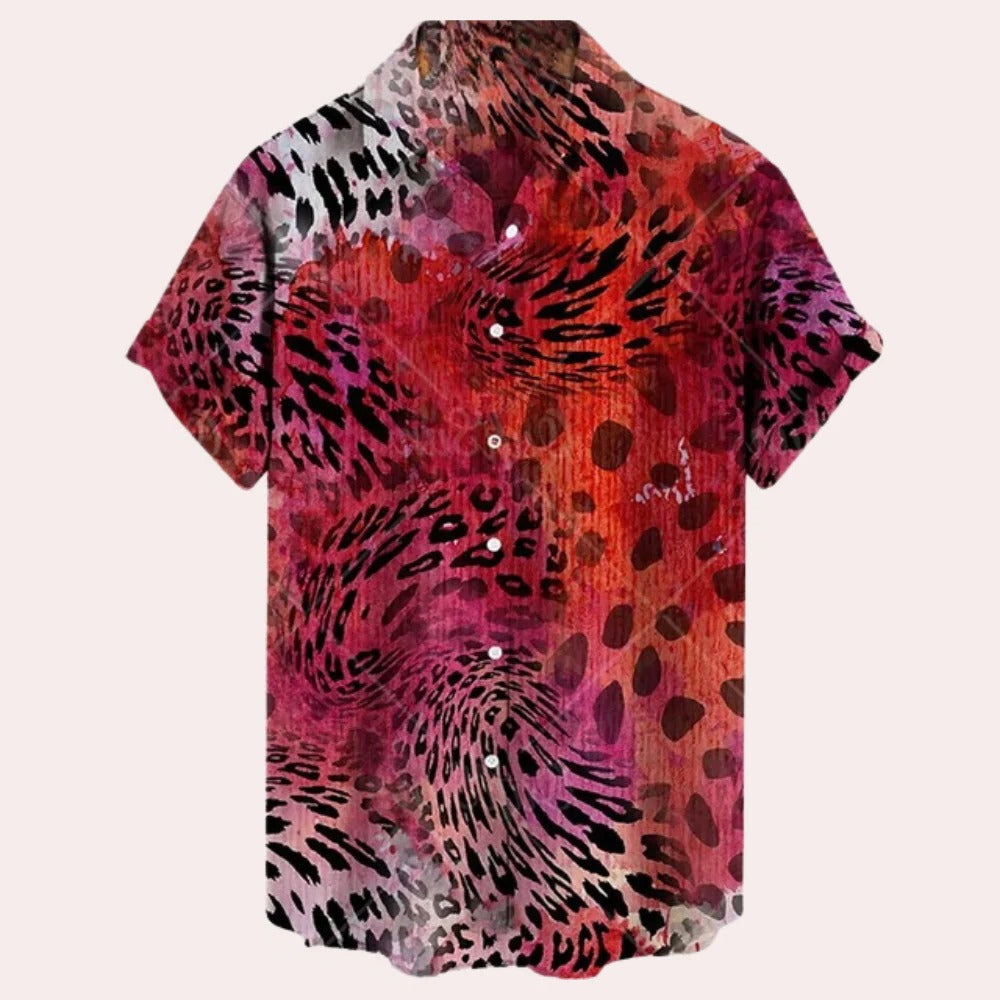 Comfortable Men's Shirt With Short Sleeves - detail