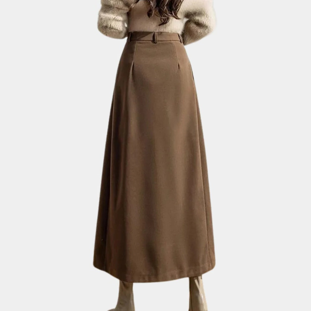 Elegant Ladies Skirt - detail