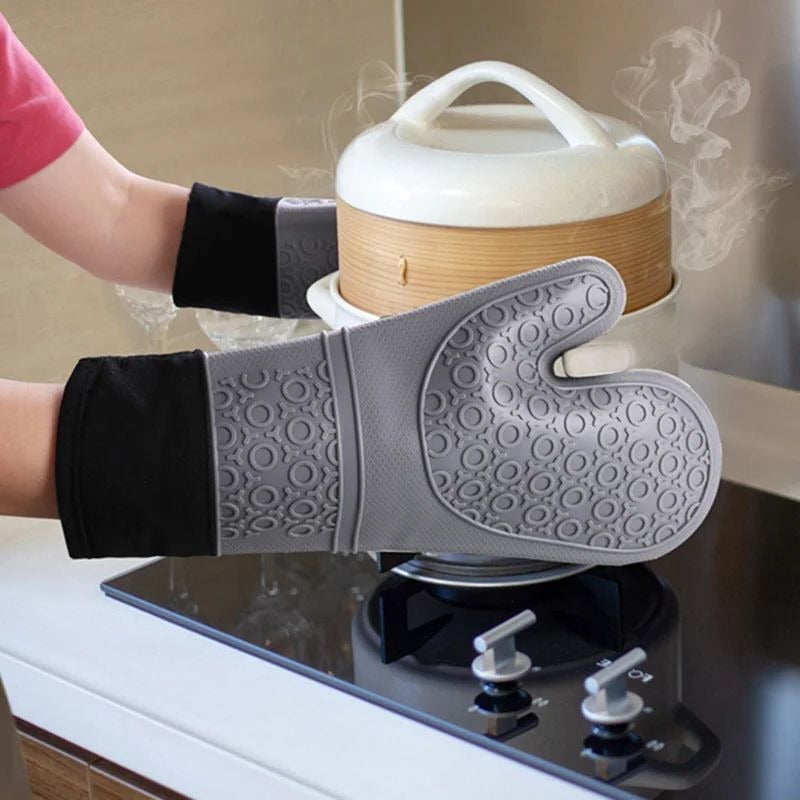 Heat-Resistant Oven Gloves - detail