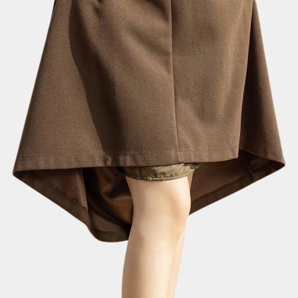 Elegant Ladies Skirt - in use