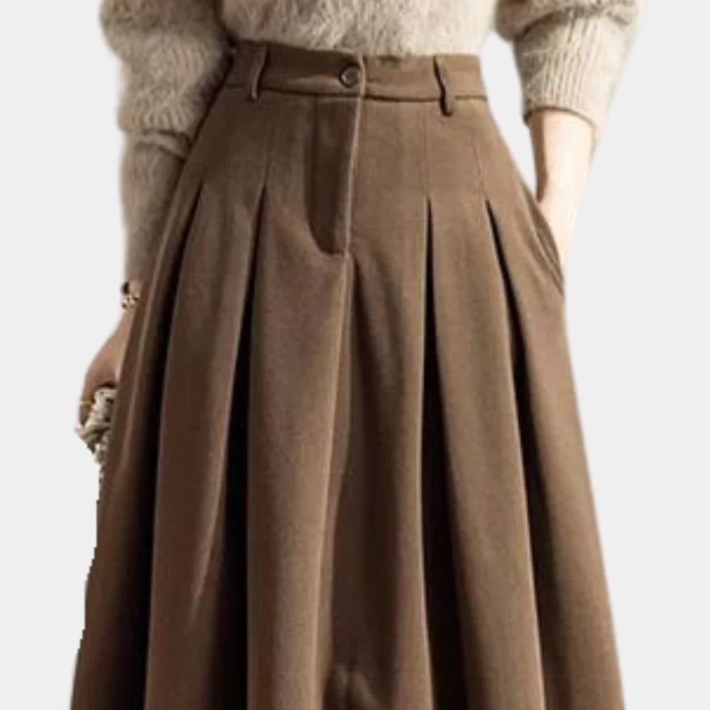 Elegant Ladies Skirt - detail
