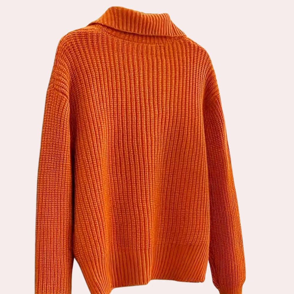 Elegant ladies cardigan - detail
