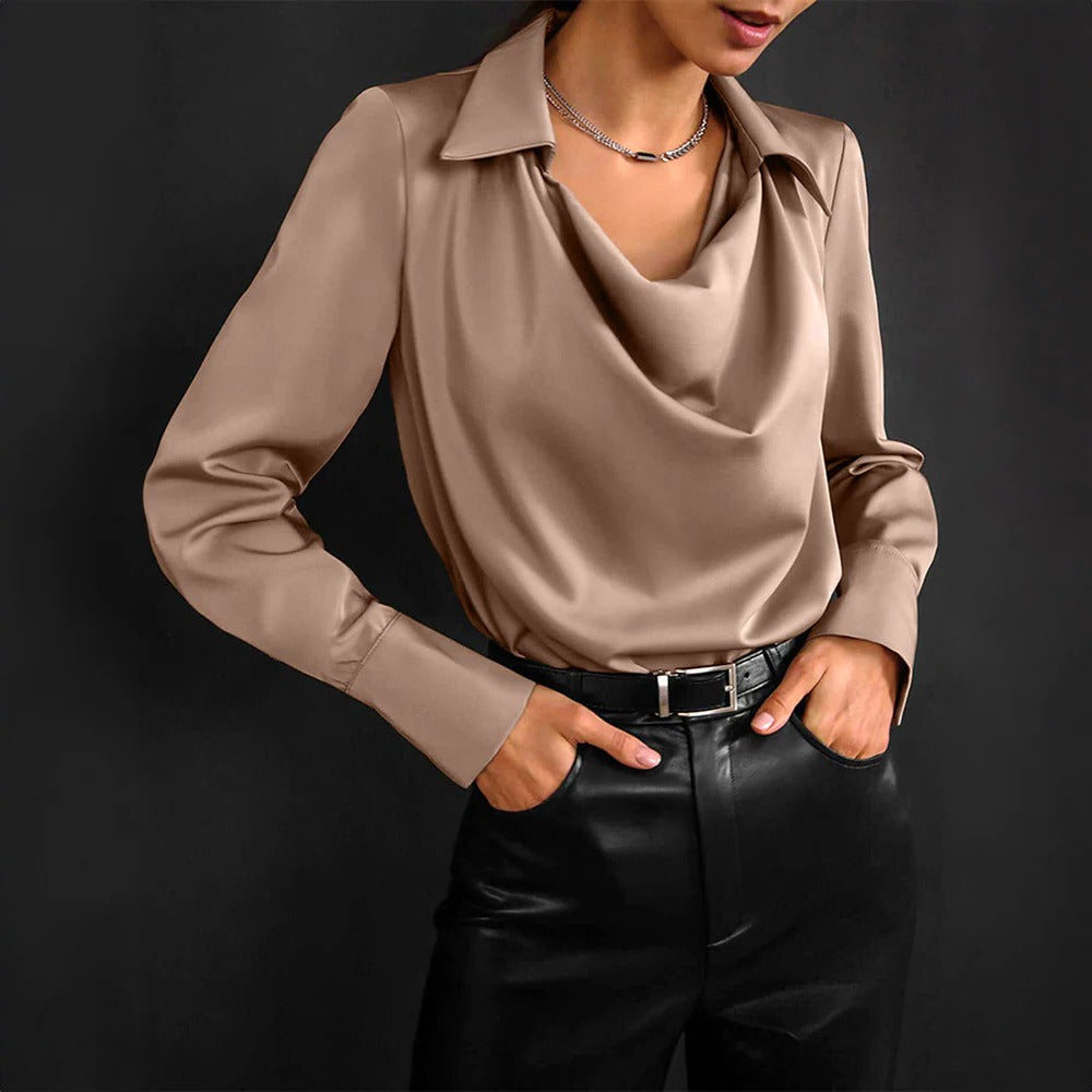 Elegante blusa de seda para mujer