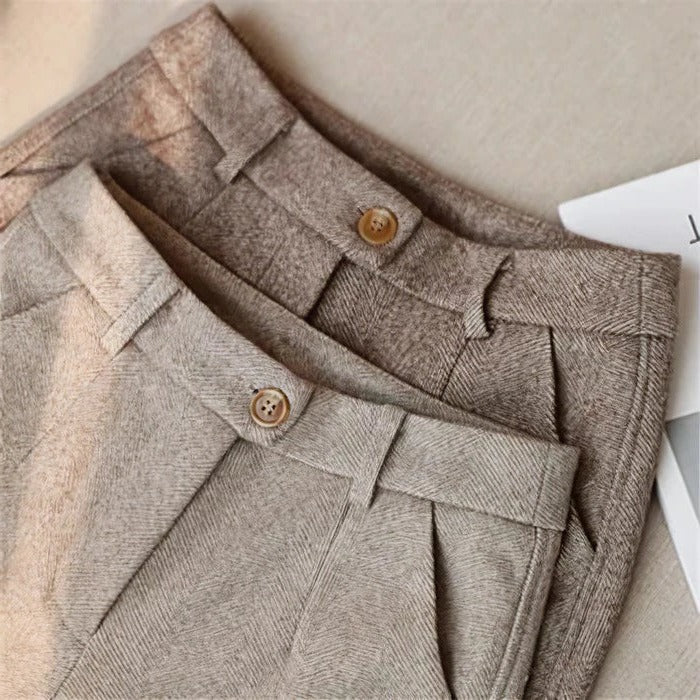 Elegant and Fitted Women's Pants - alternate angle