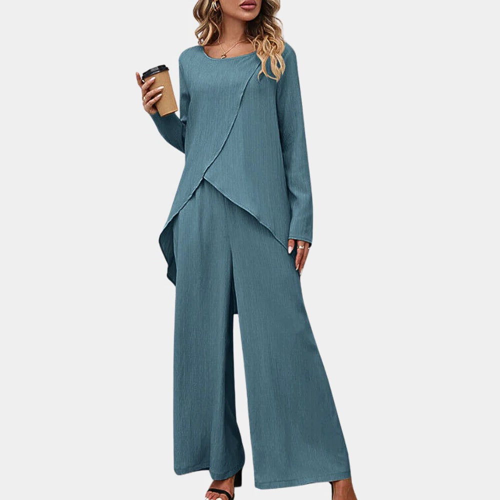 Elegant Ladies Fashion Set - detail