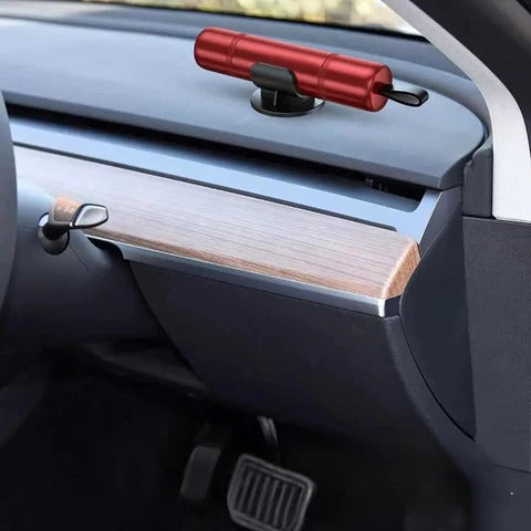 Car Escape Tool for Emergencies - detail