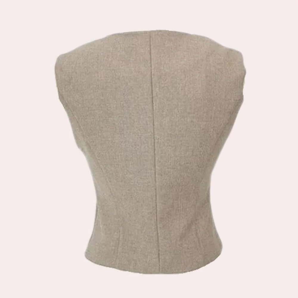 Elegant 3-Piece Ladies Set - in use