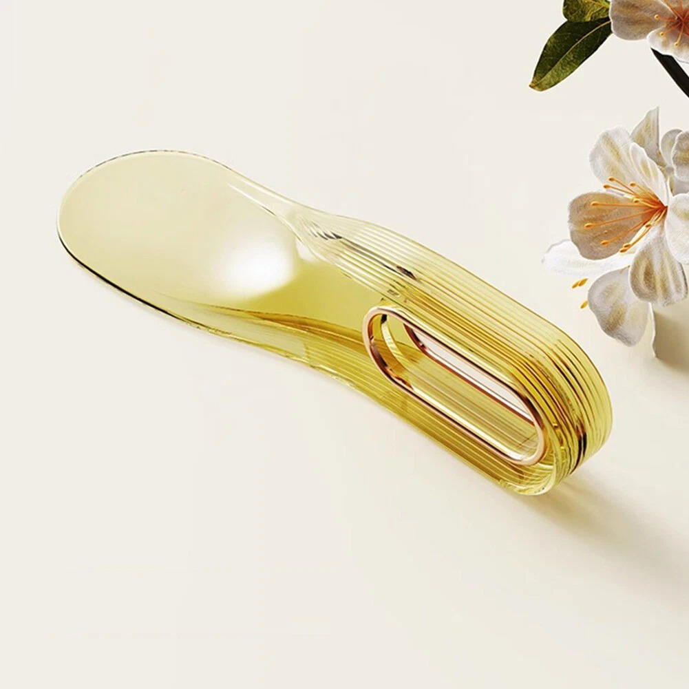 Ergonomic Mattress Lifter Wedge for Lifting Heavy Mattresses - in use