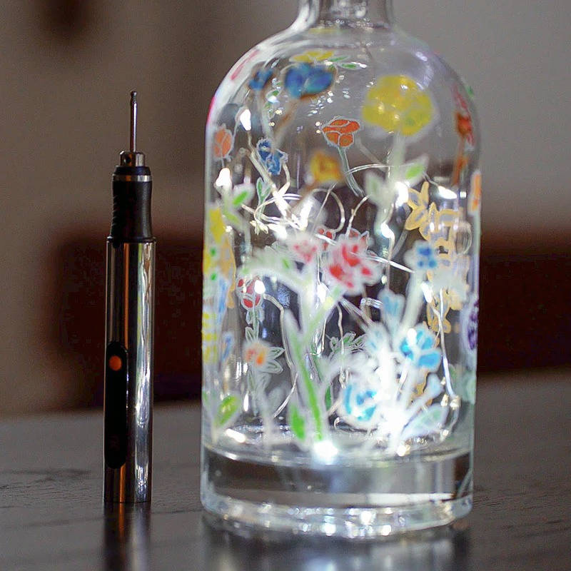 Engraving Pen - in use