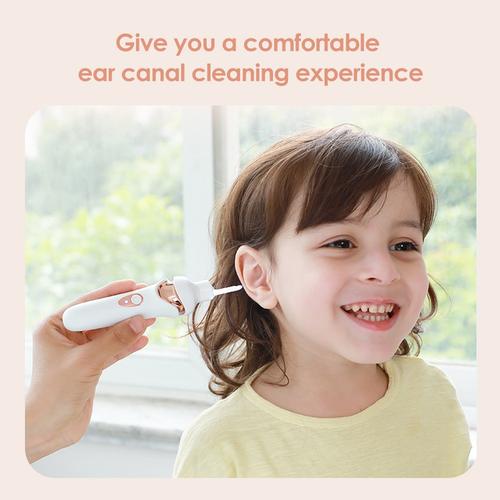 Ear Vacuum Cleaner - in use