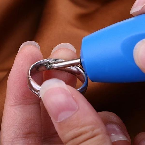 DIY Cordless Engraving Pen - detail