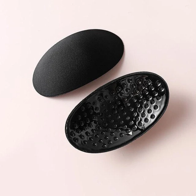 Anti-Slip Shoulder Pads - Invisible Enhancer Shoulder Pads for Women's Clothing - in use