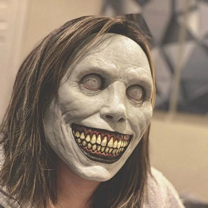 Creepy Smiling Face Evil Mask - Creepy White Eyed Demon Smiling Mask - detail